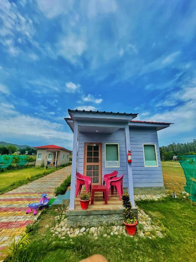 Corbett Veda Inn Рамнагар Экстерьер фото